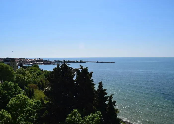 Black Sea Panorama Апартамент *